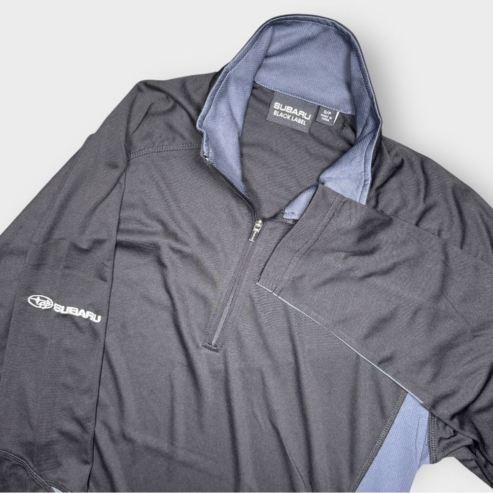 Subaru Black Label Men’s S 1/4 Zip Performance Shirt‎ Black Gray Logo
